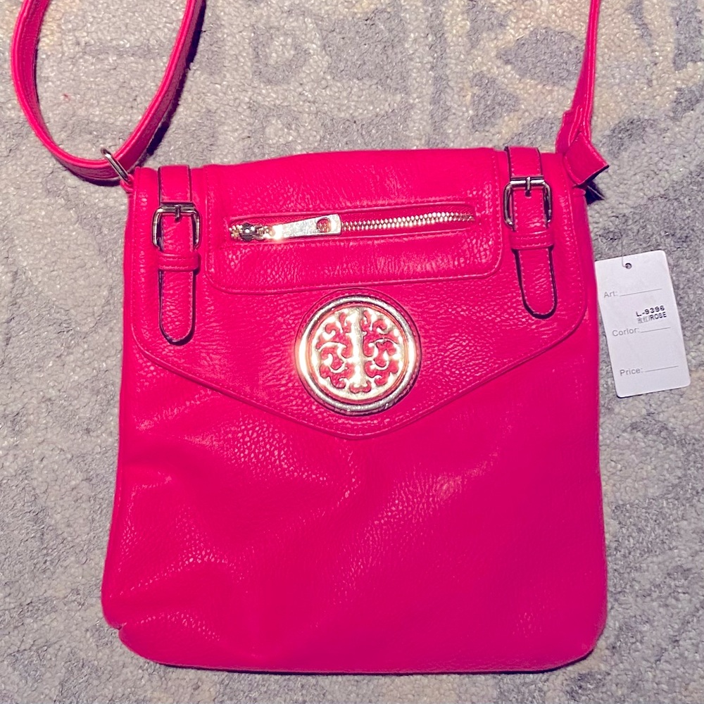 HANDBAGS